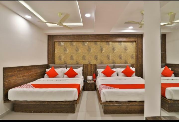 Hotel Pathik Villa Ahmedabad Exterior photo
